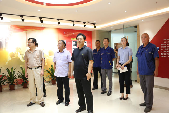 1544431883210577.jpg 0.jpg