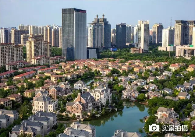 1547780992570794.jpg 640.webp (22).jpg